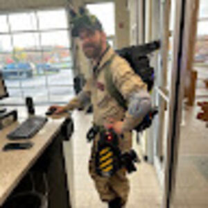 Meet your Posher, Jonathan